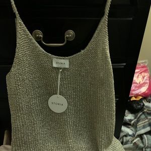 Vici gold chain tank